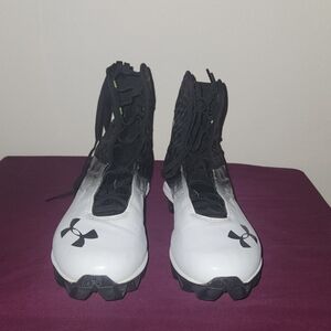 Under Armour Mens Black and White Cleats